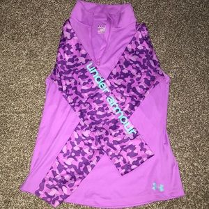 Under Armour sweatshirt